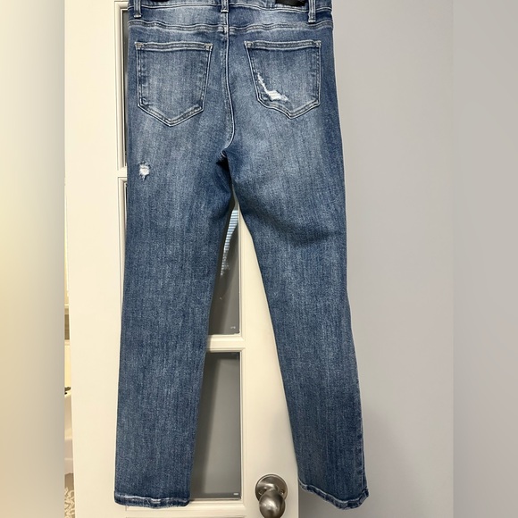 Risen Distressed Straight fit Jeans (tons of stretch) - Picture 4 of 7
